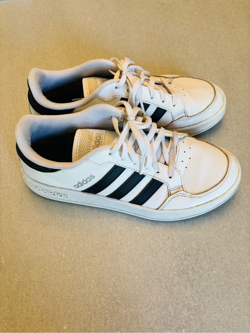 Adidas Breaknet Sneaker